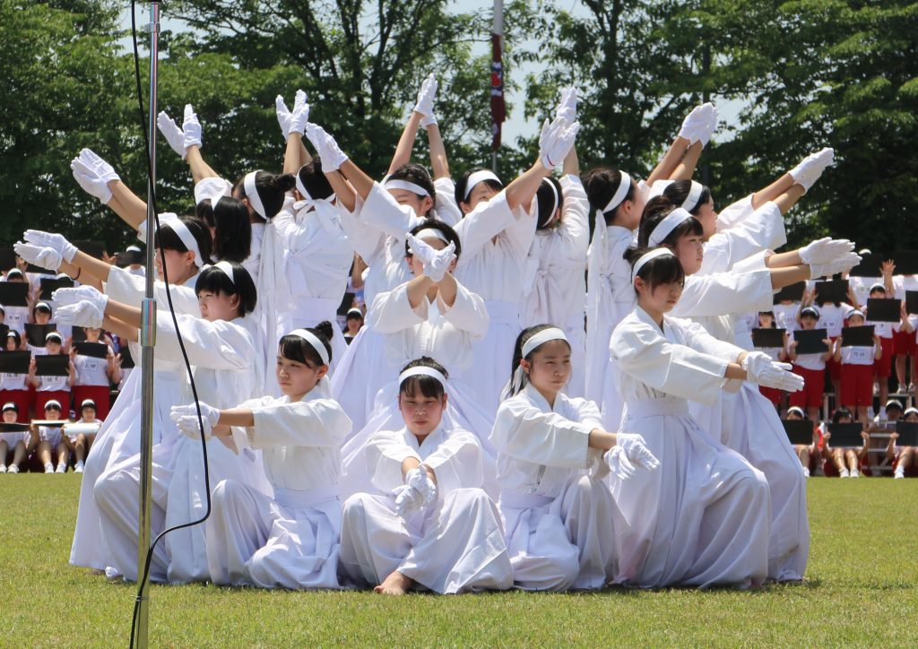 中学校 高校 体育祭がありました ５ １４ 月 中学 高校 熊本信愛女学院