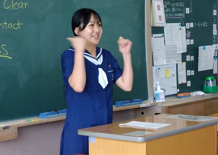 【高校】１年生が総合の時間に英語スピーチを行いました（6/8・月）