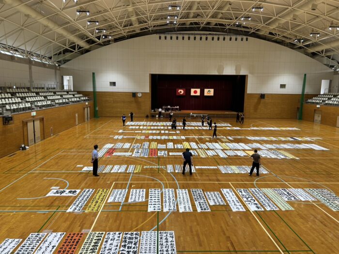 【書道部】県高校揮毫大会11名入賞(9/12・土）