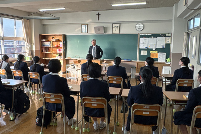 【高校】情報ビジネス科　コース朝礼（1/28・水）